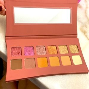 Illamasqua unveiled artistry palette